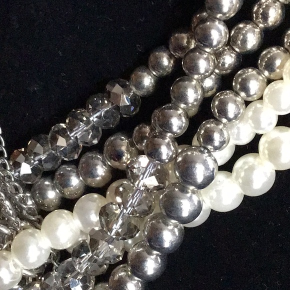 Crystals and pearls - Picture 5 of 5